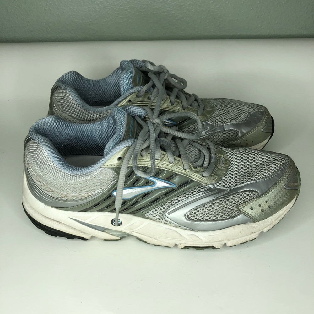 Brooks Ariel walking shoes sneakers women size 11M